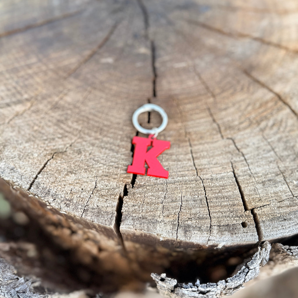 Pet Pendant Coloured Dog Tag – Letter K, Red, 25mm