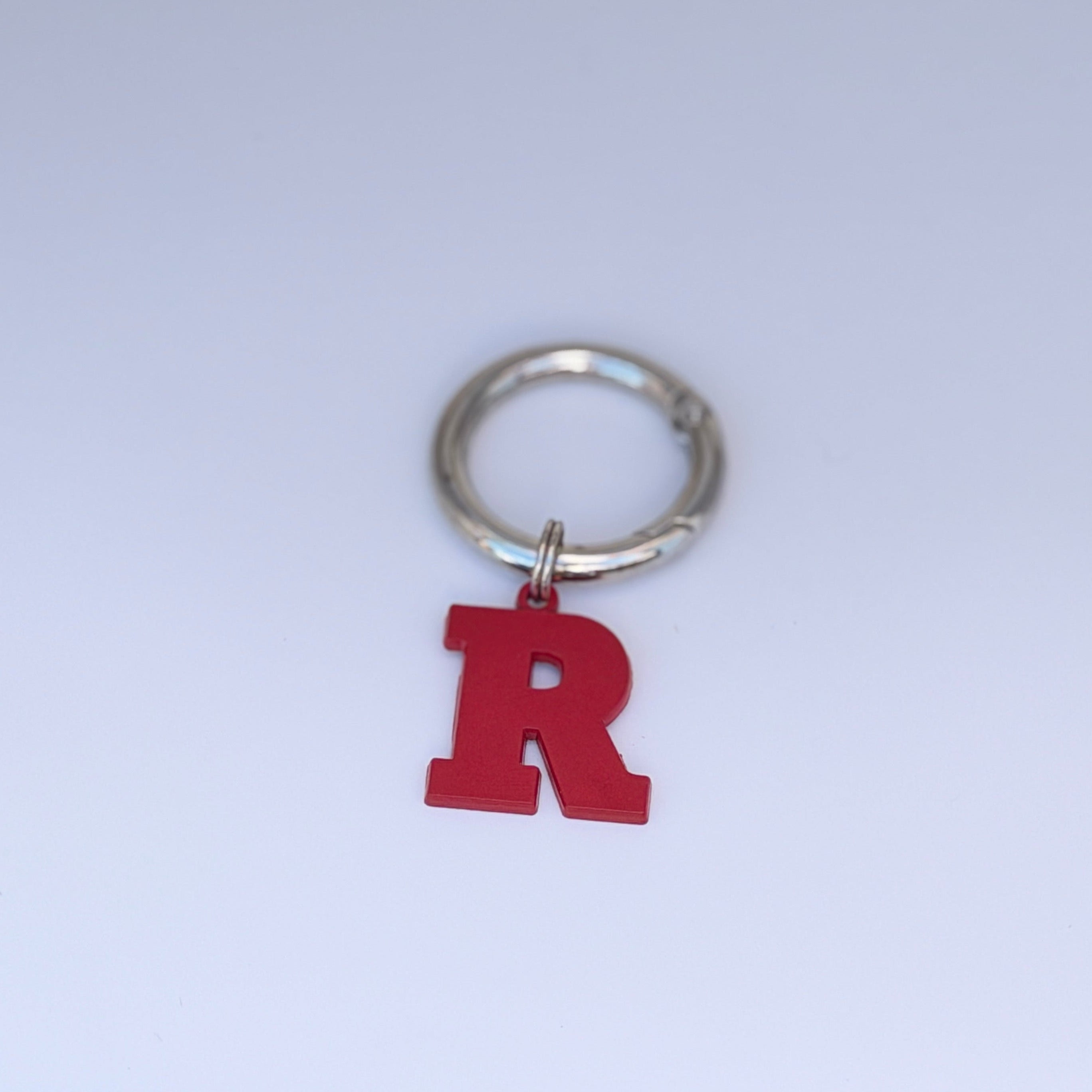 Coloured Dog Tag Letter R (Red)